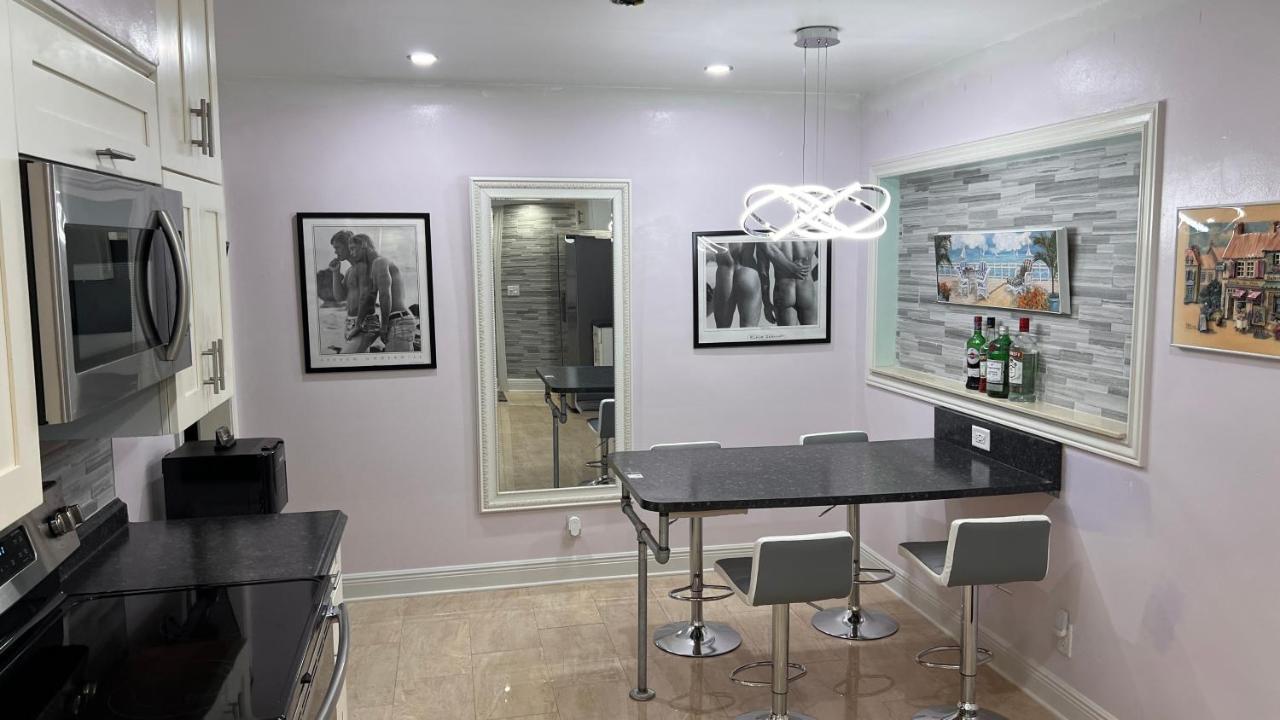 Billy'S Resort- Men Only - Solo Hombres Wilton Manors Bagian luar foto